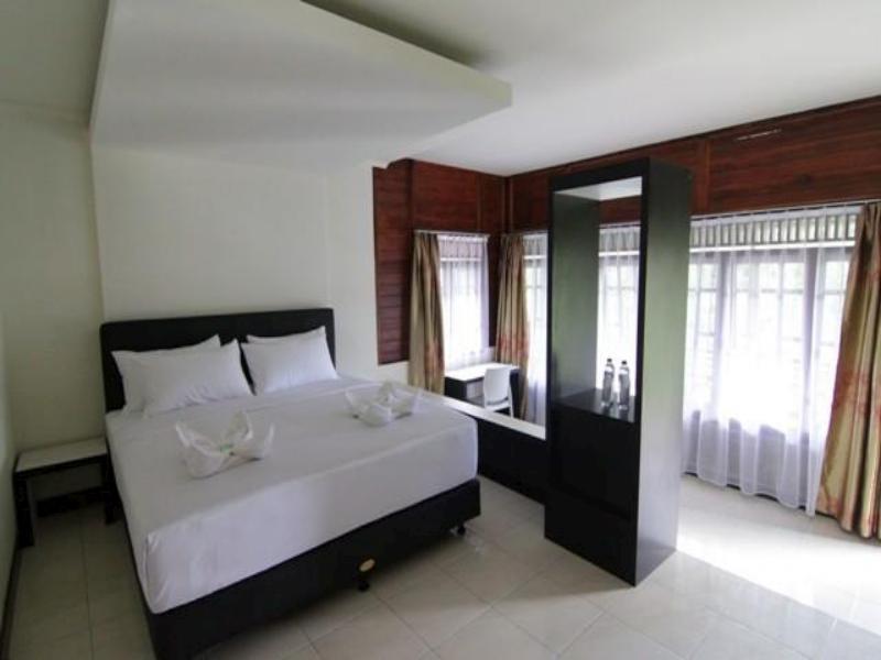 Taman liburan Happy Flower 3*